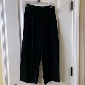 Black capri cotton mix